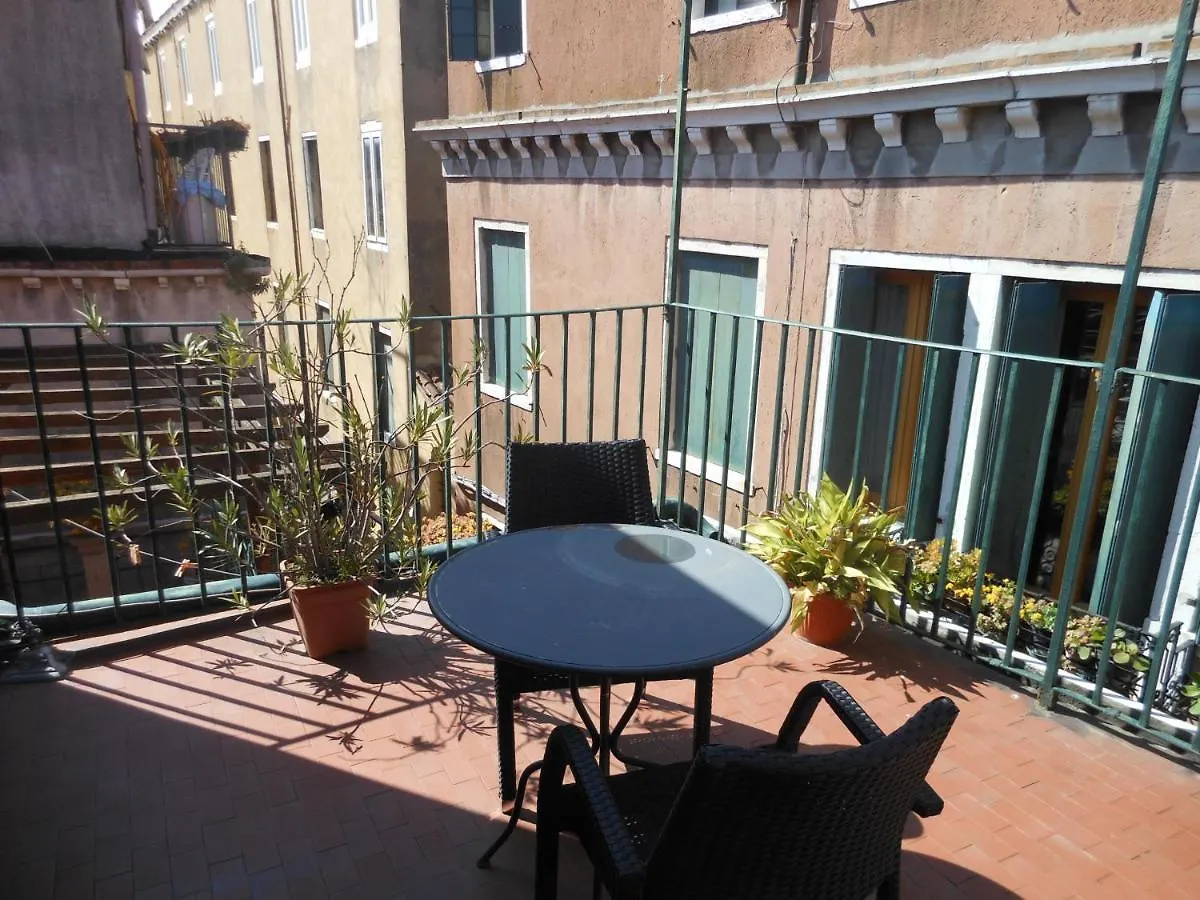 Ca Del Dose Guest House Venice 2*,  Italy